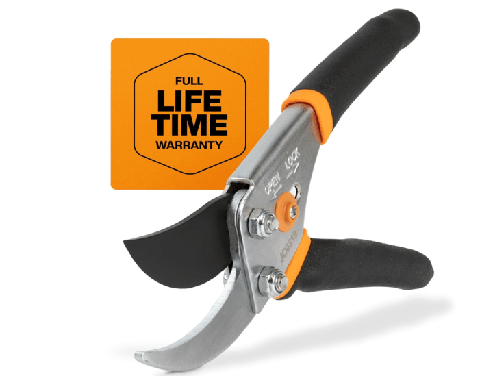 Fiskars Bypass Pruning Shears, 5/8-Inch Cut Capacity Garden Clippers, Gardening Scissors with Sharp, Rust Resistant Steel Blade
