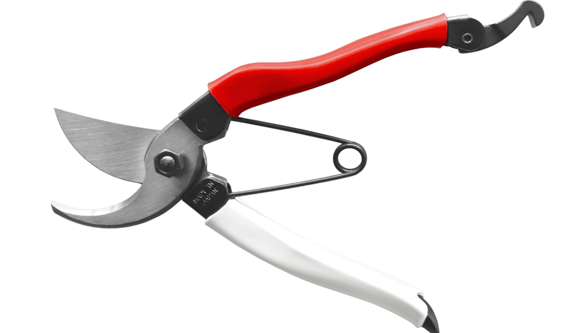 Okatsune 103 Bypass Pruners General Purpose Medium (One Pack)
