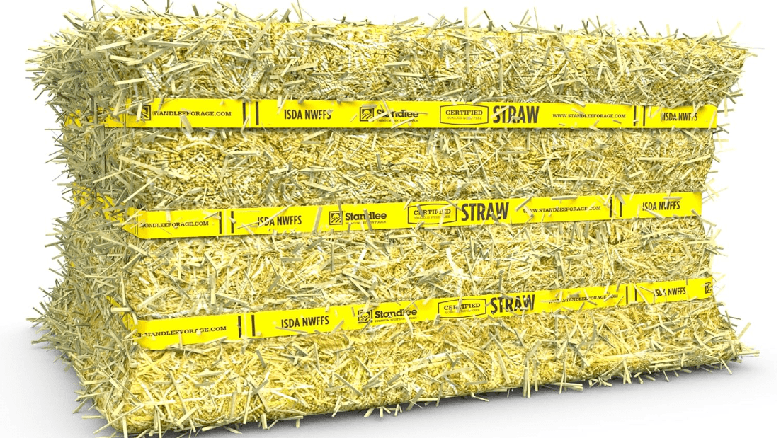 standlee Straw Compressed Bale Animal Bedding, Hay Bedding for Horses & Livestock, 3.6 cu. ft.
