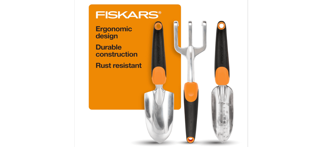 Fiskars 3-in-1 Garden Tool Set, Polished Cast-Aluminum Heads for Rust Resistance, Heavy-Duty Trowel, Transplanter & Cultivator for Digging and Planting, Non-Slip SoftGrip Handles Reduce Fatigue
