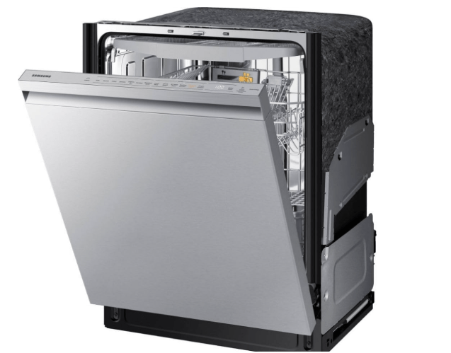 SAMSUNG DW80B7070US Smart 42dBA Dishwasher with StormWash+(TM) and Smart Dry in Stainless Steel