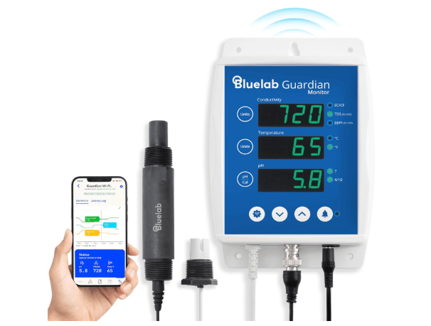 Bluelab Guardian Monitor Inline Wi-Fi for Real-time pH, Temperature, and Conductivity (TDS/PPM) Measurements in Water with Calibration, 3-1 Digital Nutrient Meter for Inline Dosing Systems