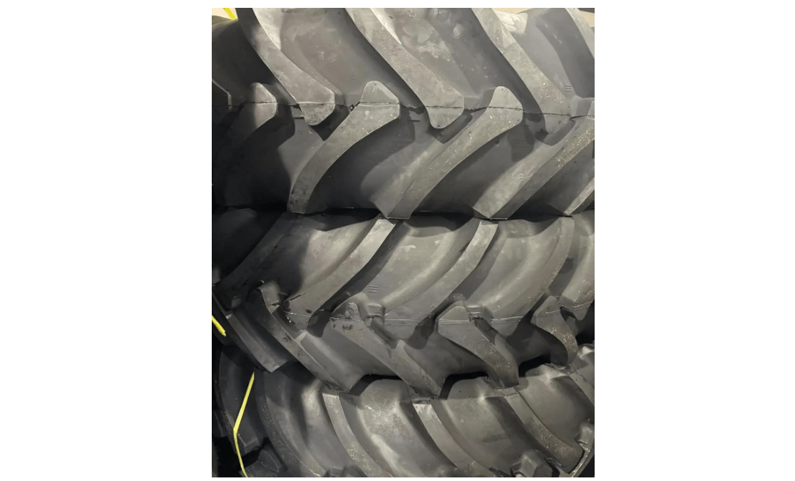 (2 TIRES & 2 TUBES) NEW 20.8-38 ROAD CREW ROADGUIDER R1 TRACTOR TIRES 12PR