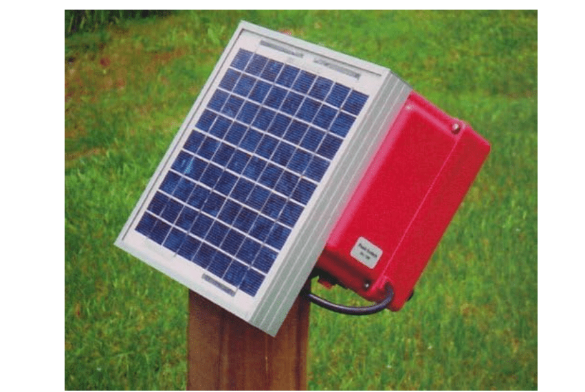 Cyclops Hero Solar - 0.75 Joule Fence Charger - Solar/Battery (12V) Powered
